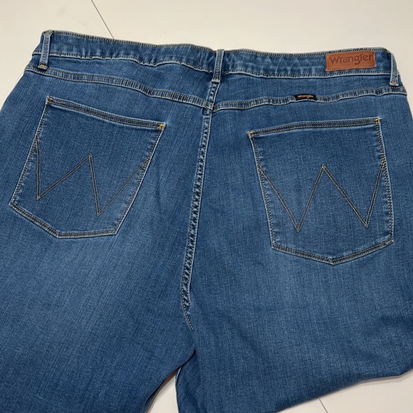 Women’s Wrangler High Rise Unforgettable Skinny Ankle Stretch Jeans Size 24 - Picture 9 of 11